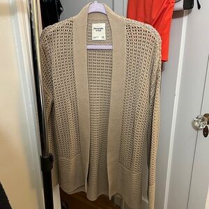Abercrombie & Fitch Open-Weave Cardigan in Taupe